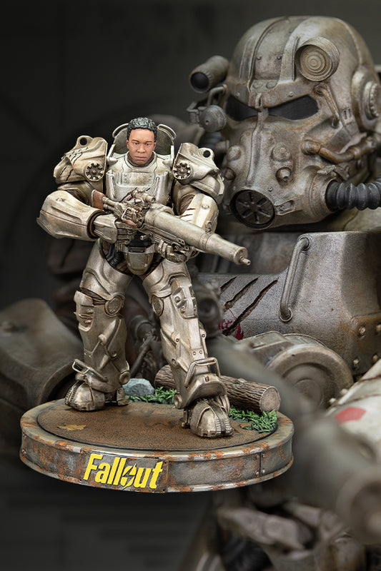 Fallout Series Maximus Figure by Dark Horse