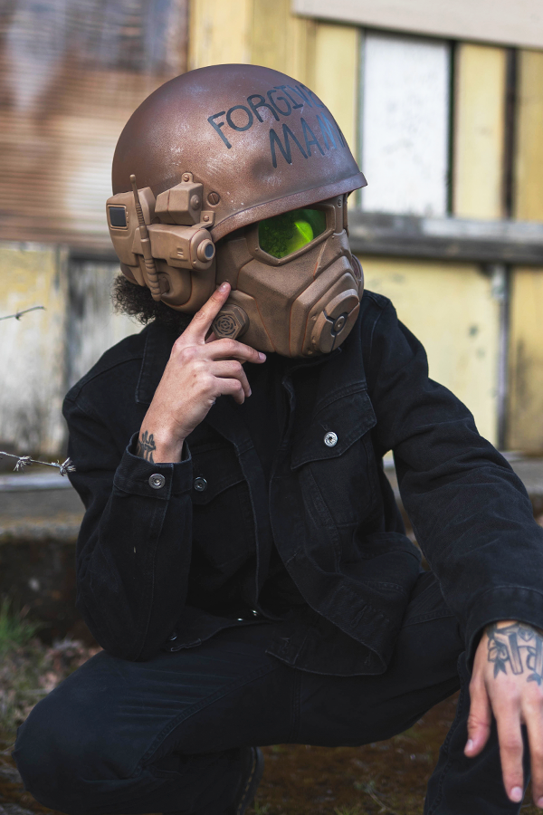 fallout brotherhood of steel motorcycle helmet Fallout Desert Ranger Battle Wearable Helmet