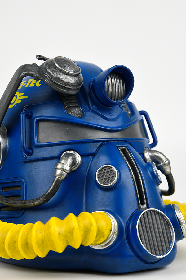 Fallout Vault-Tec T-51 Power Armor Helmet Mini Desktop Statue