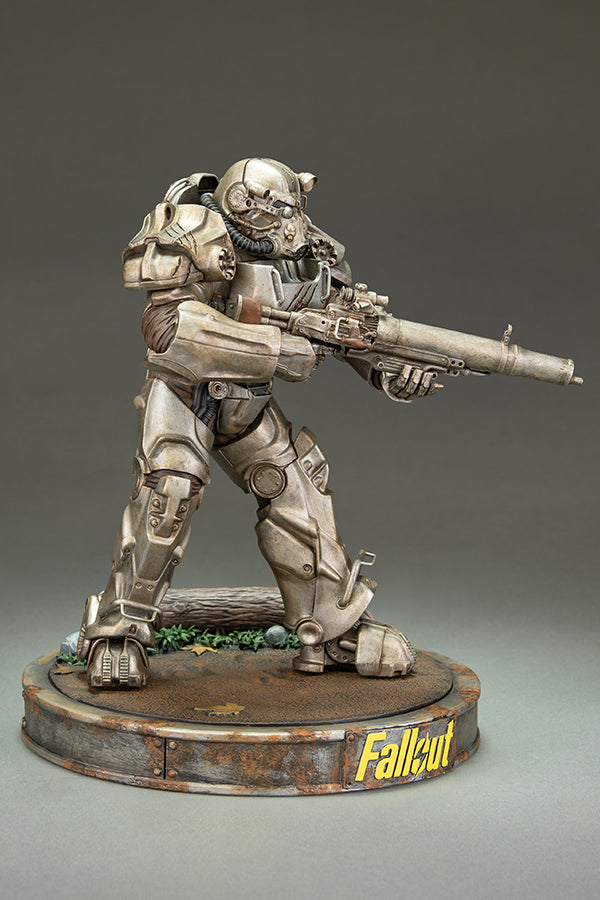 Fallout Series Maximus Figure by Dark Horse