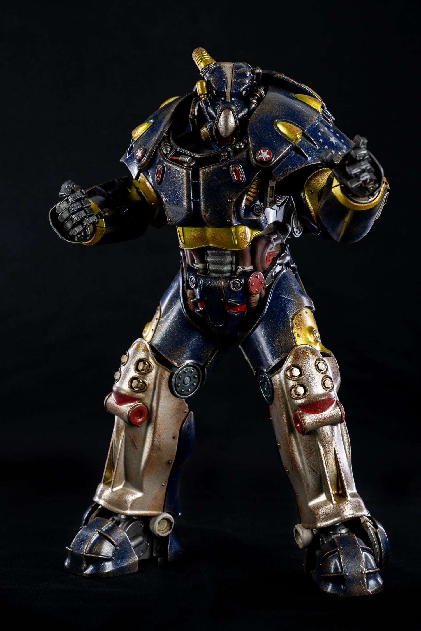 Front view of Tricentennial collectible figure