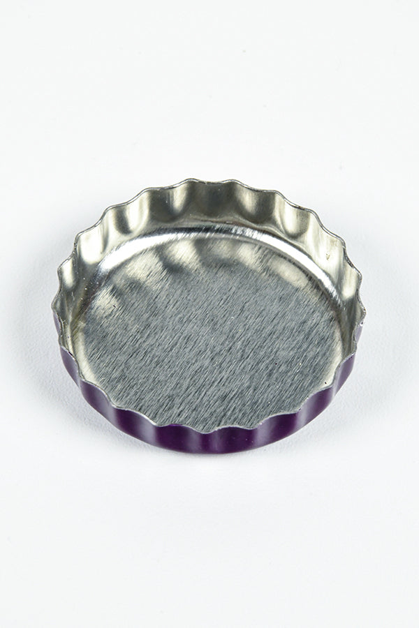 Fallout Bottle Cap Series: Nuka-Cola Quantum with Collectible Tin