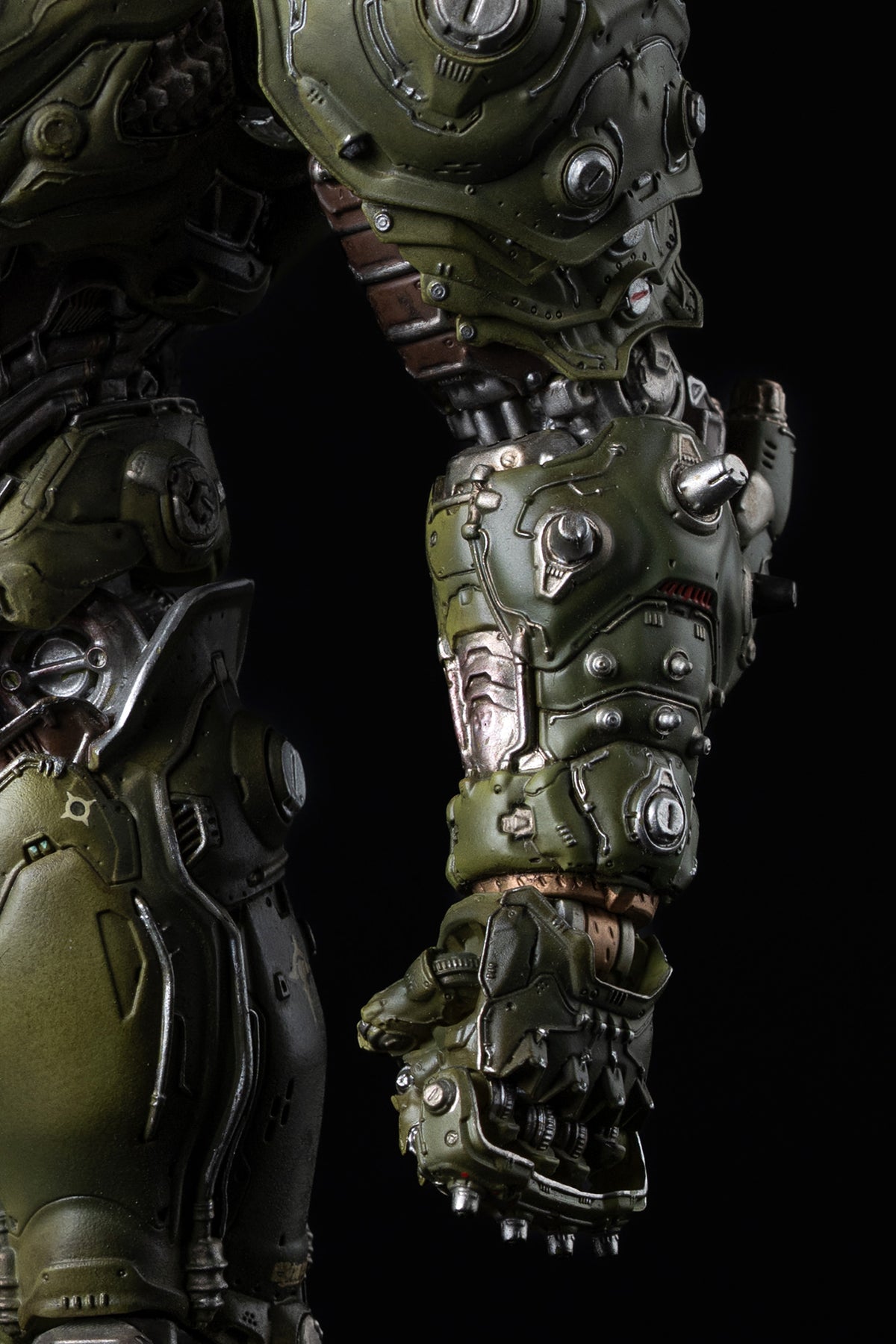 DOOM: The Dark Ages Atlan Statue