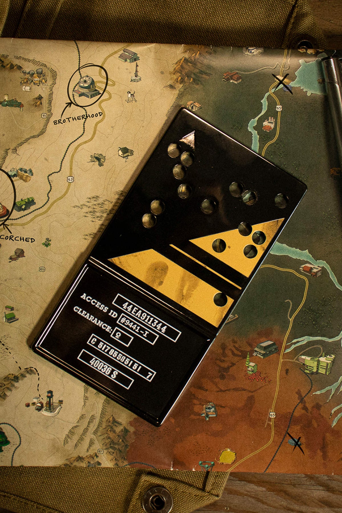 Fallout Limited Edition Nuclear Keycard Replica