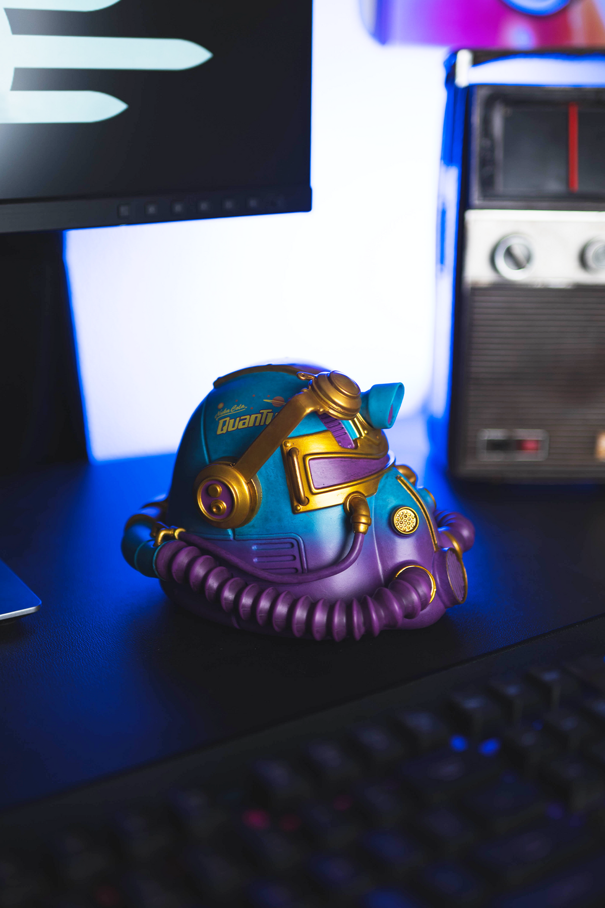 Fallout Nuka-Cola Quantum Power Armor Helmet Mini Desktop Statue