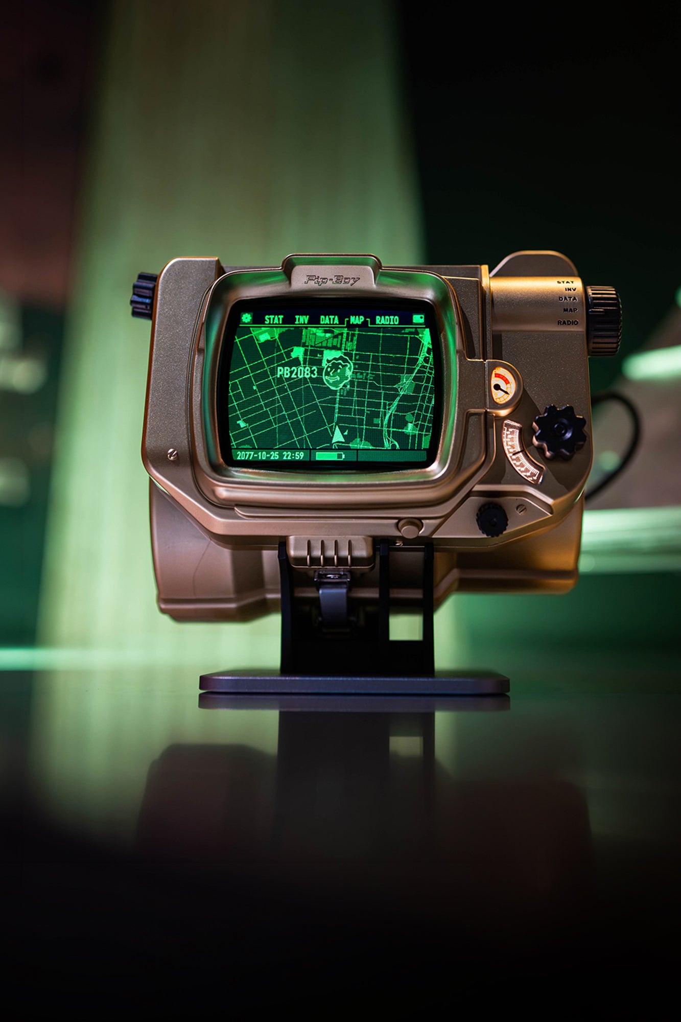 フォールアウト ピップボーイ Pip-Boy 3000 Mk V fallout Fallout Pip-Boy 3000 Mk V Die-Cast Replica - Overseer's Edition