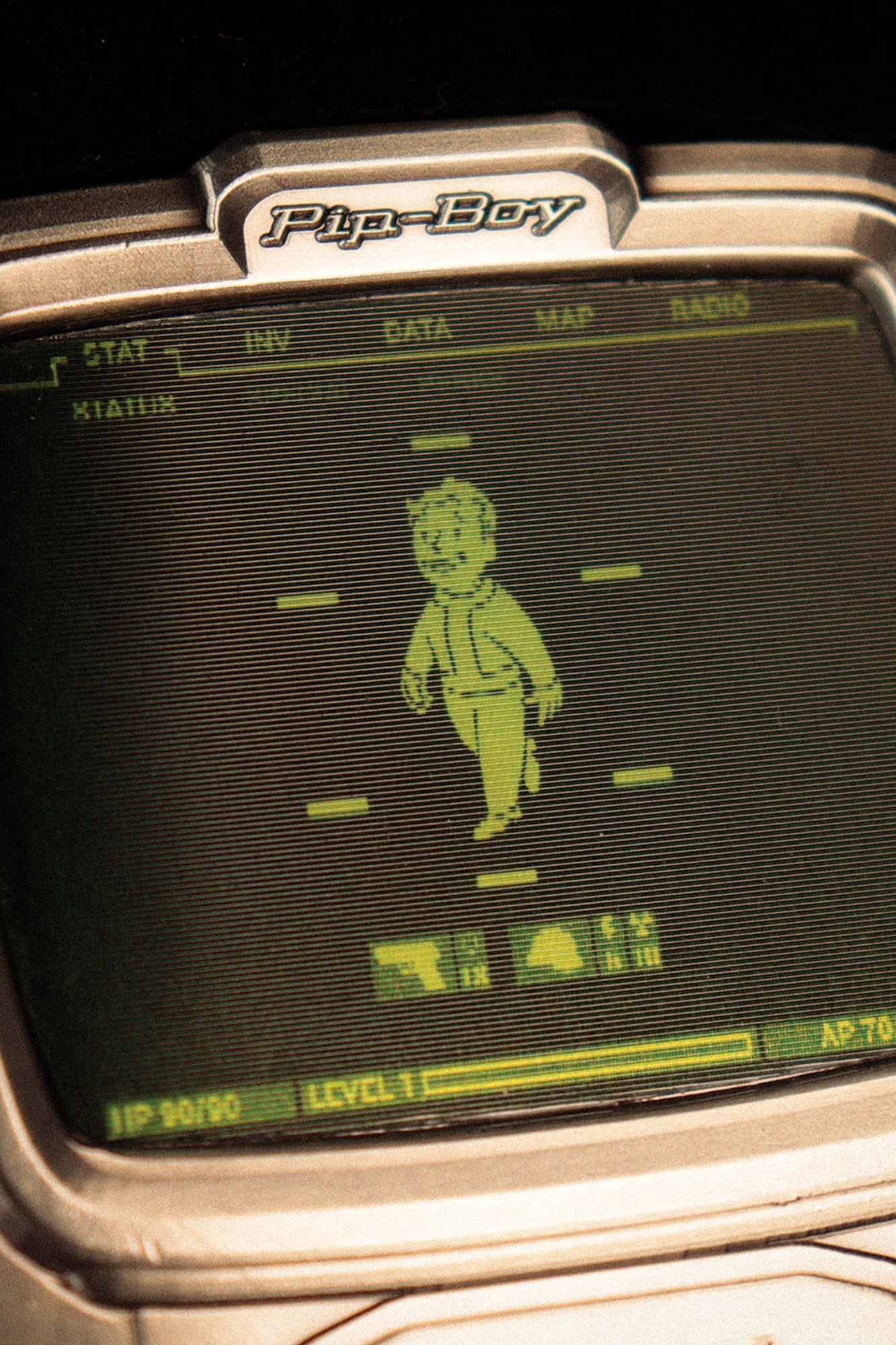 Fallout Pip-Boy Limited Edition Lenticular Ingot - Health Variant by Fanattik