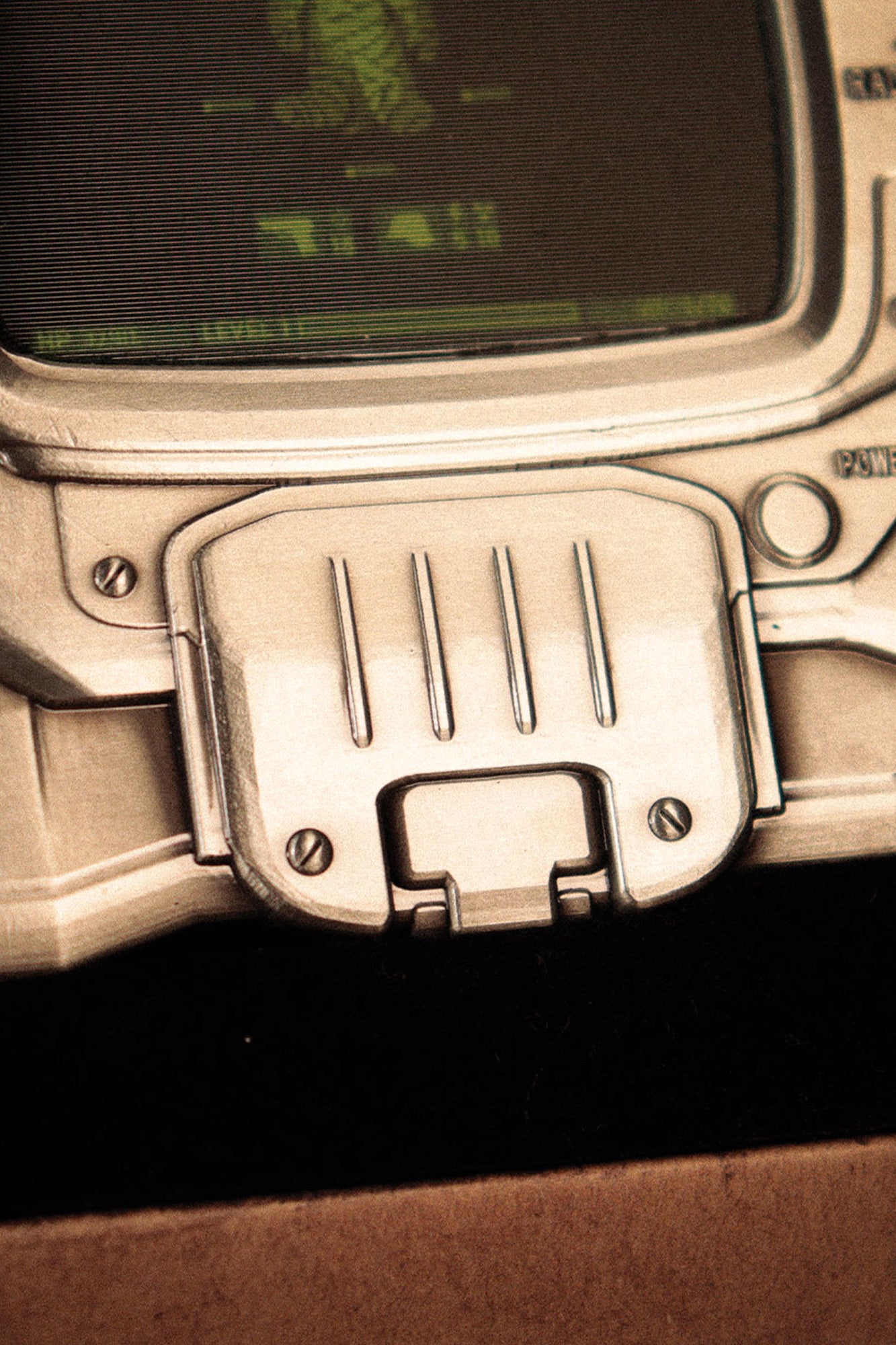 Fallout Pip-Boy Limited Edition Lenticular Ingot - Health Variant by Fanattik