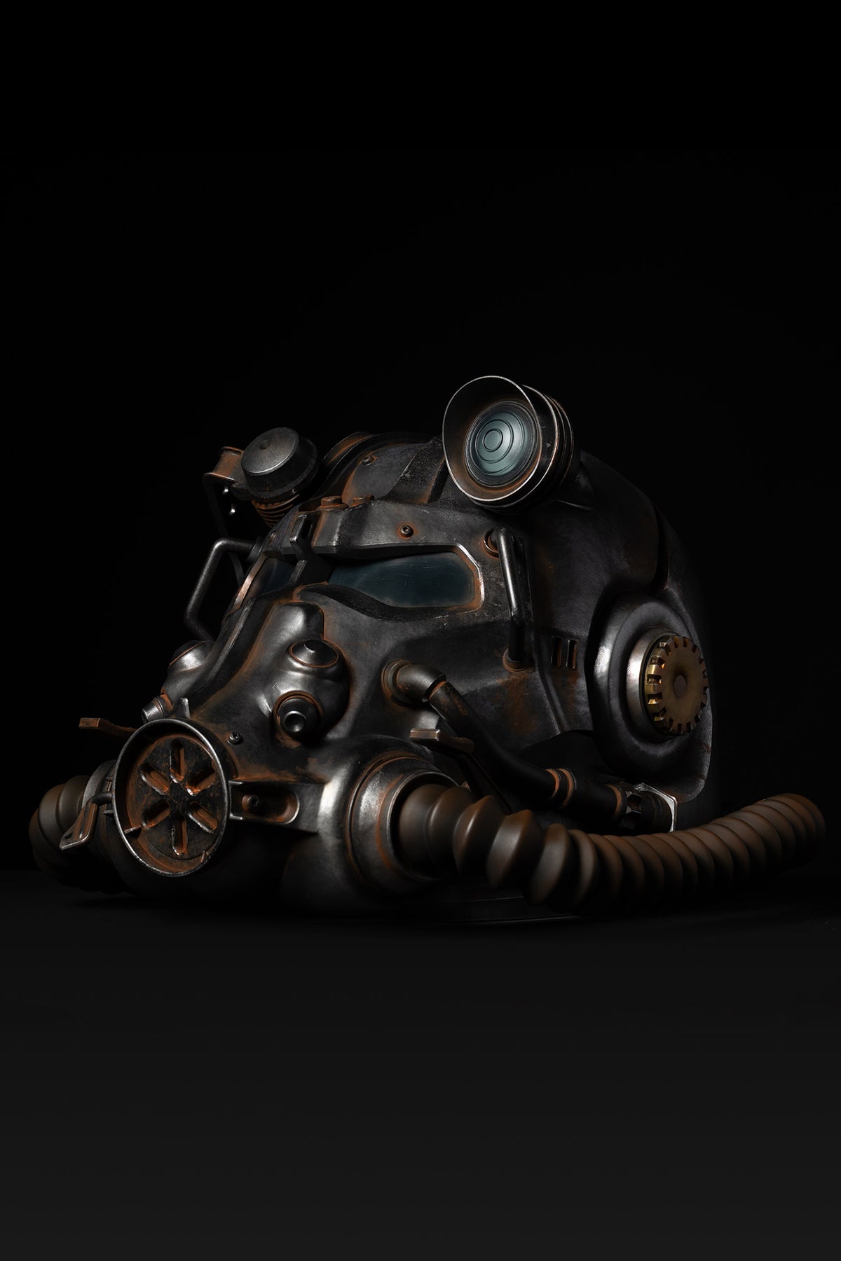 Fallout T-60 Wearable Helmet Replica