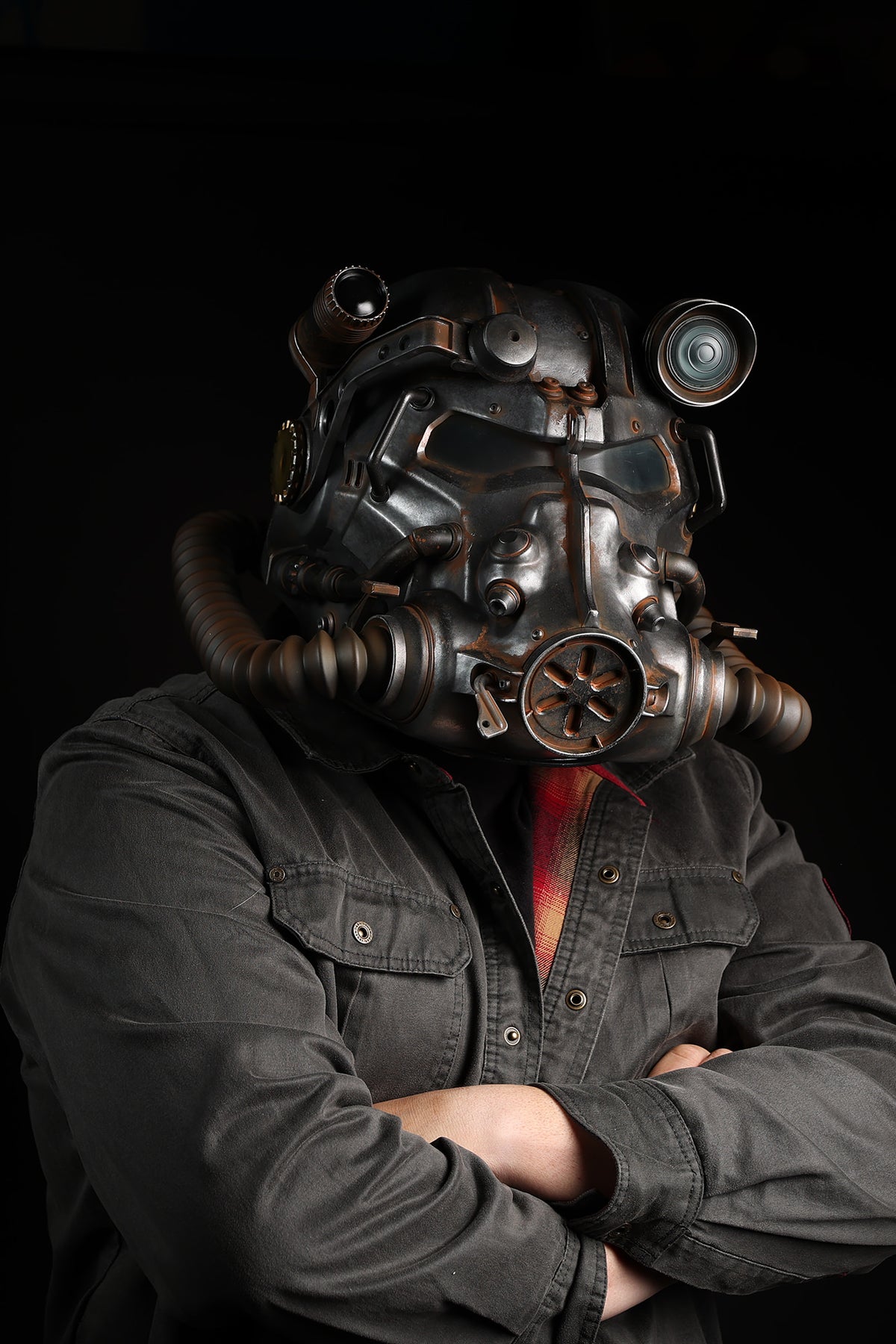 Fallout T-60 Wearable Helmet Replica