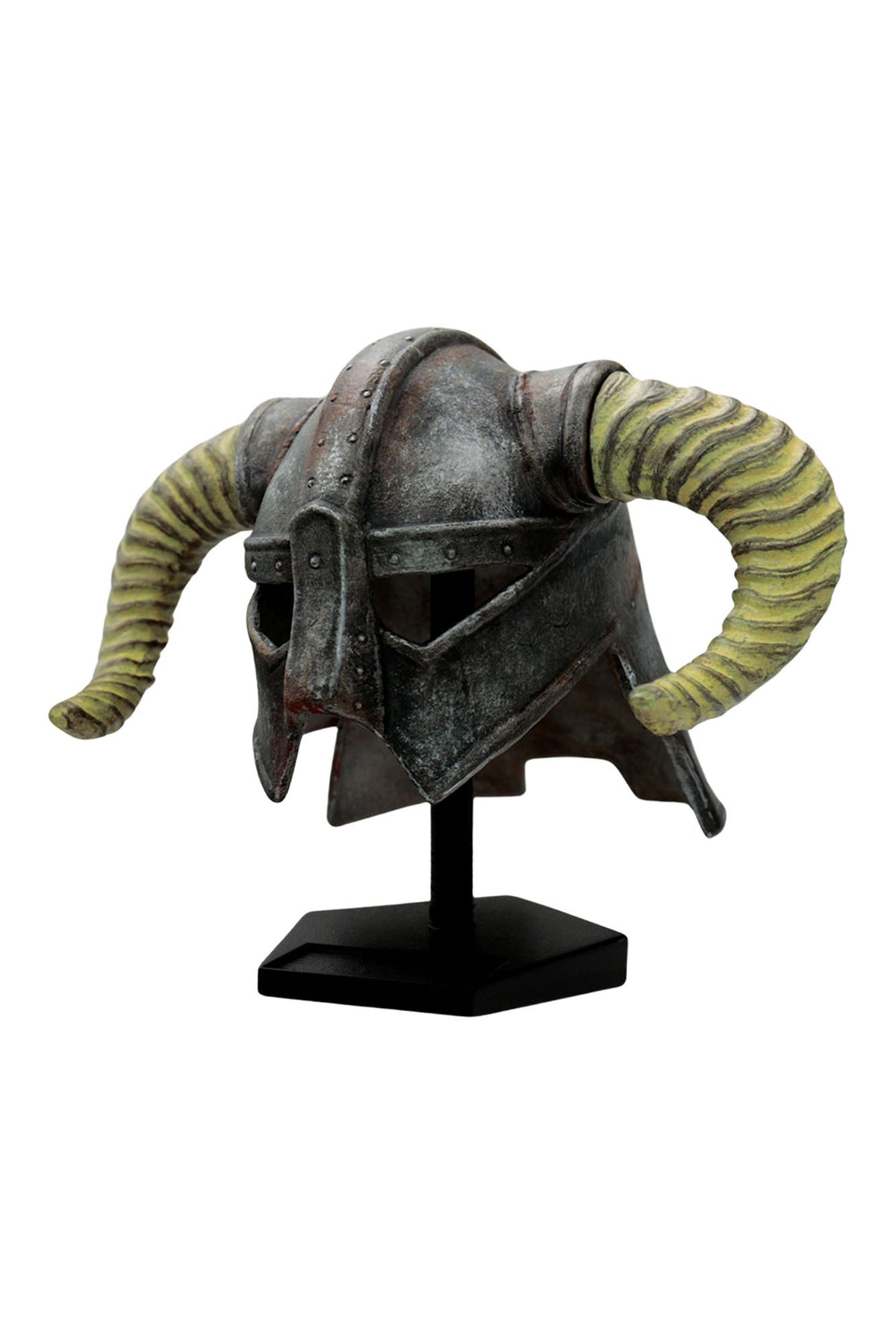 The Elder Scrolls V: Skyrim Dragonborn Helmet Replica