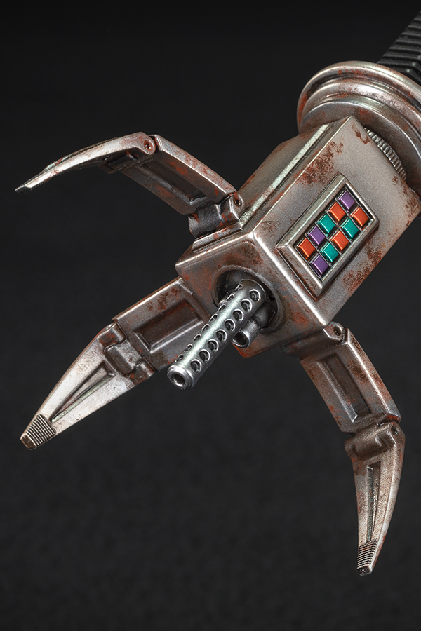 Fallout Victor the Securitron Figure by Dark Horse