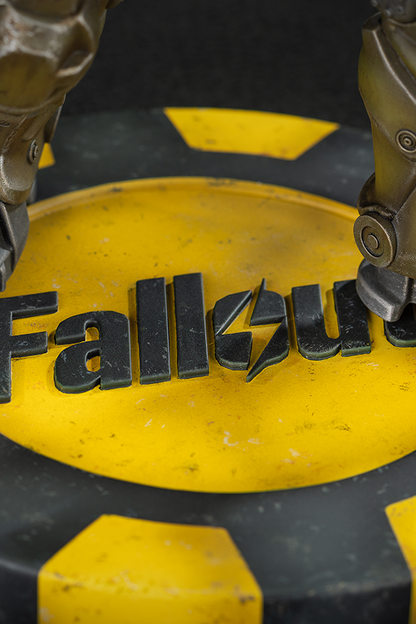 Fallout NCR Power Armor Figure by Dark Horse
