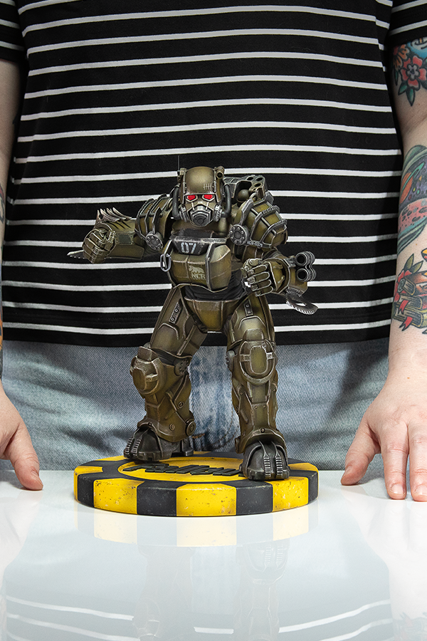 Fallout NCR Power Armor Figure by Dark Horse