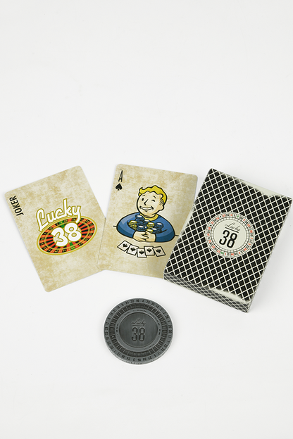 Fallout™ New Vegas Lucky 38 Poker Starter Set