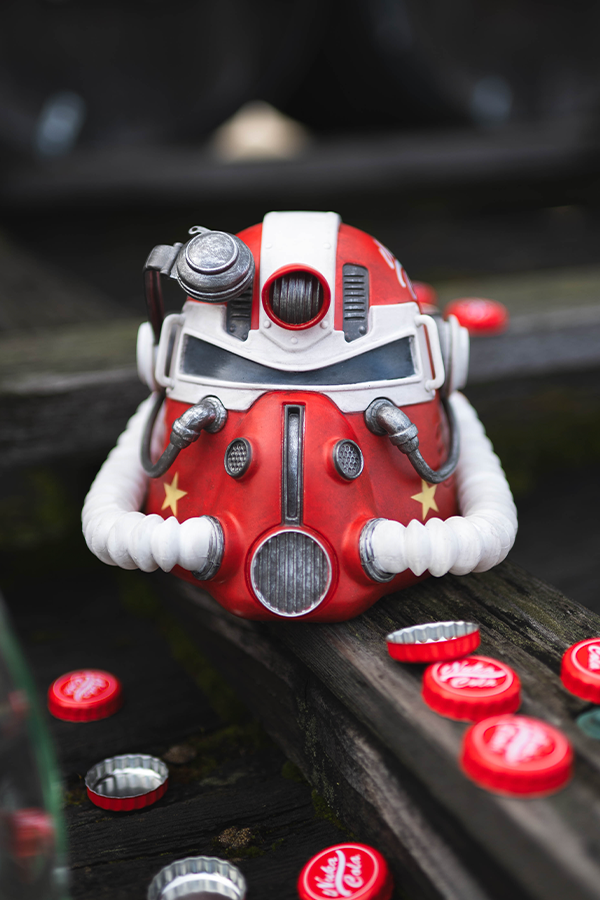 Fallout Nuka-Cola Power Armor Helmet Mini Desktop Statue