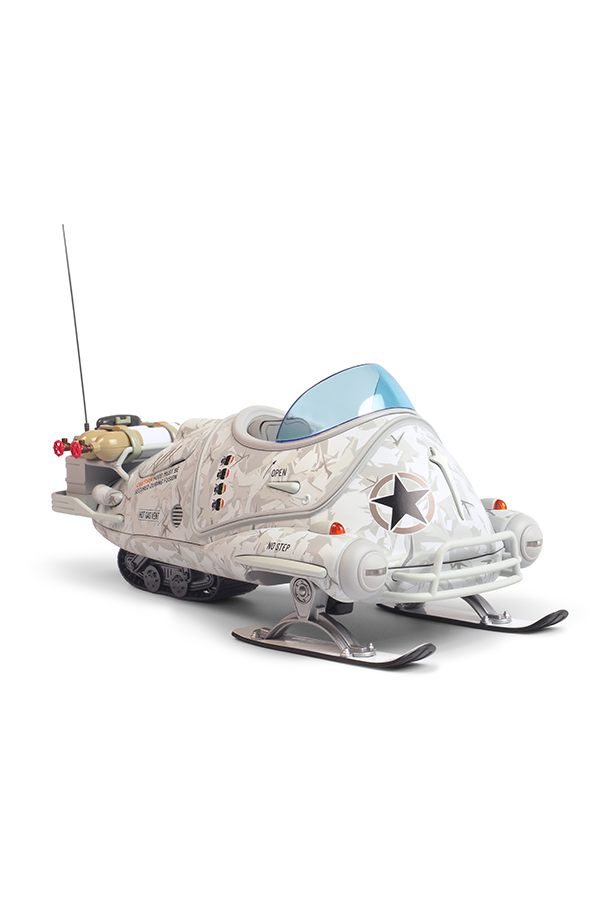 Fallout Whiteout Snowtrack Flea Die-Cast Replica