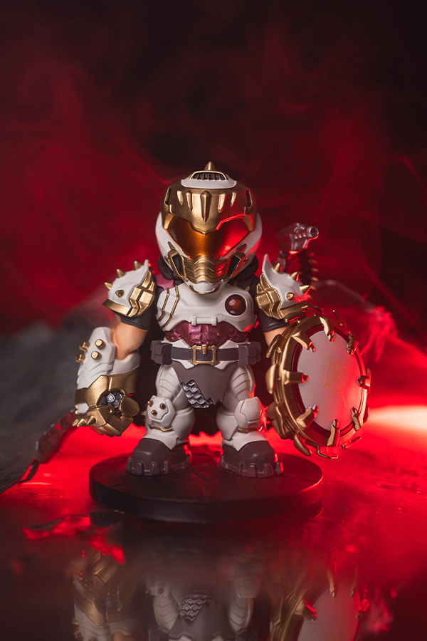 DOOM: The Dark Ages Slayer Mini Collectible Figure (Divinity Variant)