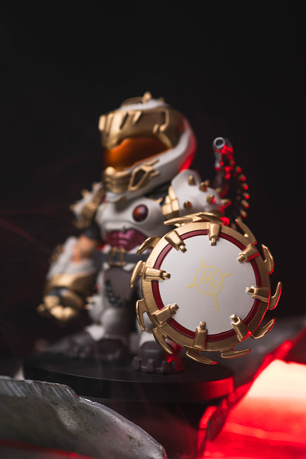 DOOM: The Dark Ages Slayer Mini Collectible Figure (Divinity Variant)