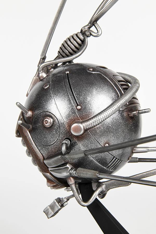 Image: Fallout EyeBot Statue closeup side view 3