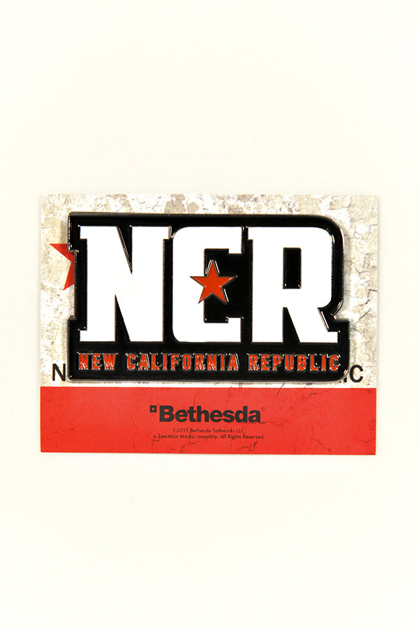 Fallout NCR Hat and Pin Set
