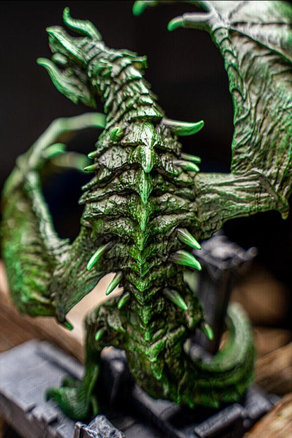 Kaalgrontiid Demonspire Dragon Statue detail